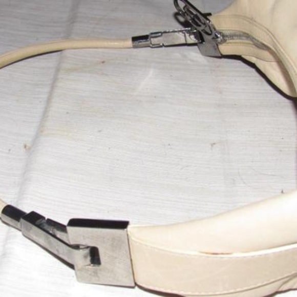 GUCCI Vintage Ivory Leather Hobo Bag - Picture 6 of 8